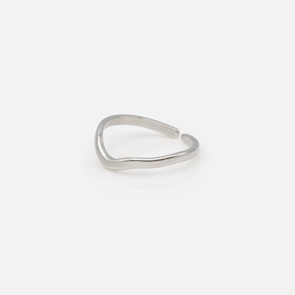 Load image into Gallery viewer, Silver wavy ring in stainless steel
