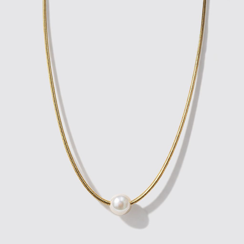 Collier maille serpent doré en acier inoxydable avec perle