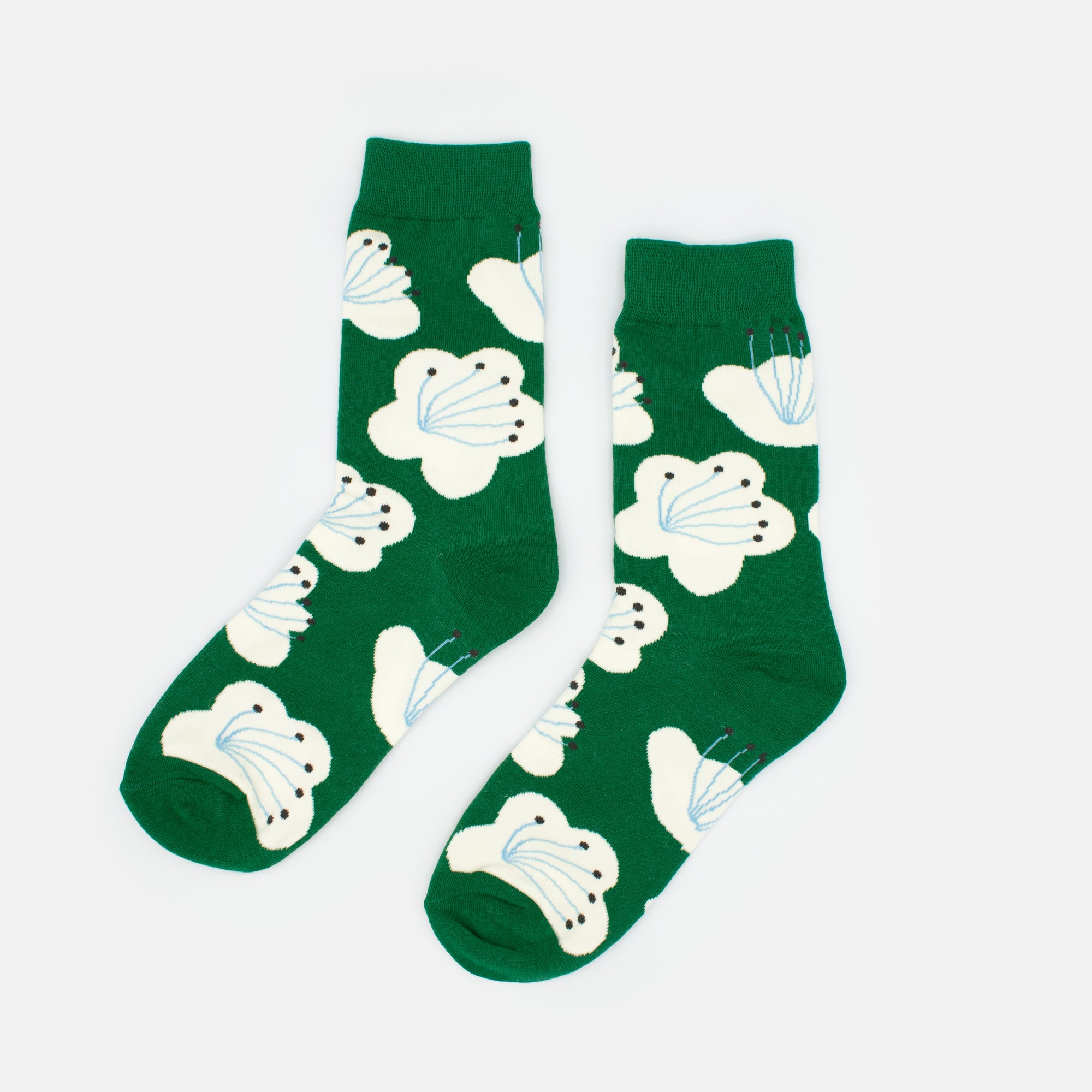 Emerald stockings with white and blue flowers