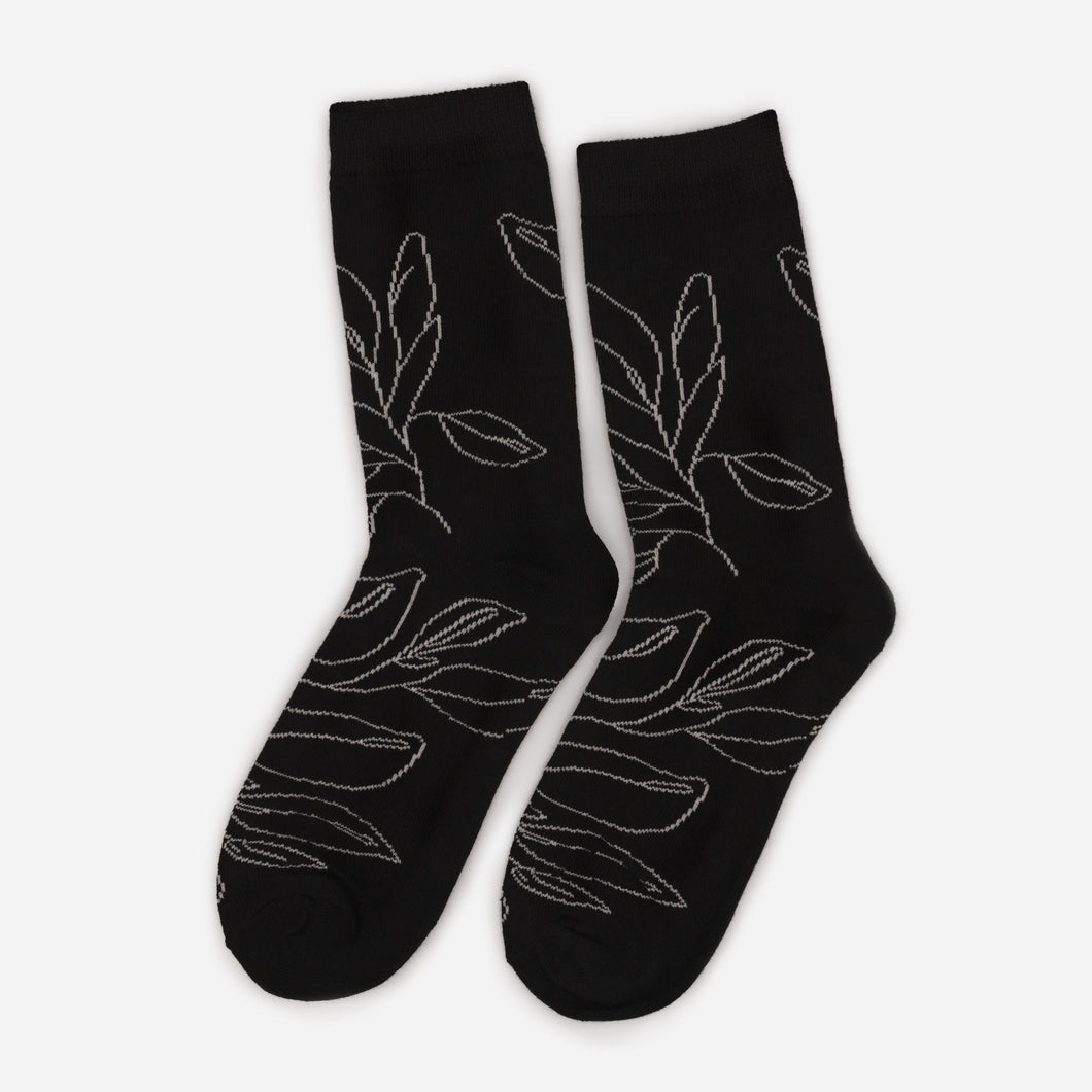 Black stockings with linear floral pattern