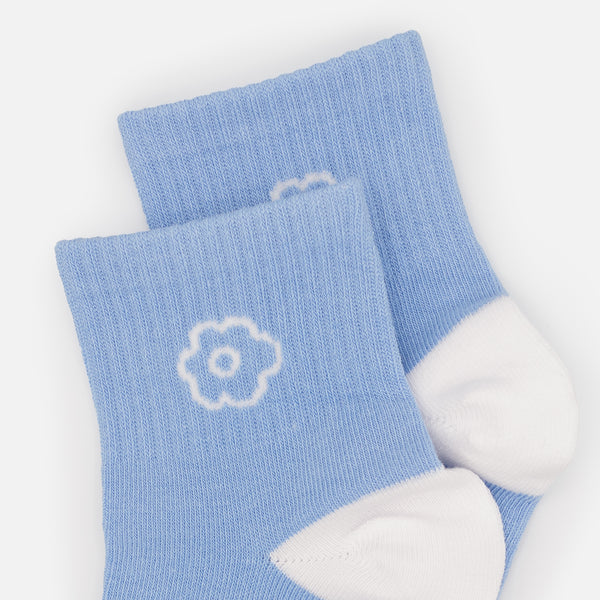 Load image into Gallery viewer, Mid-length pale blue stockings with white empty flowers
