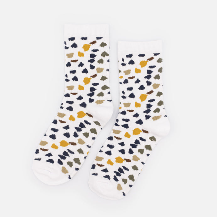 Bas blancs à motif terrazzo multicolore