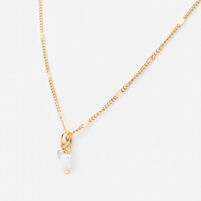 Pendentif doré avec breloques pierre et perle en acier inoxydable