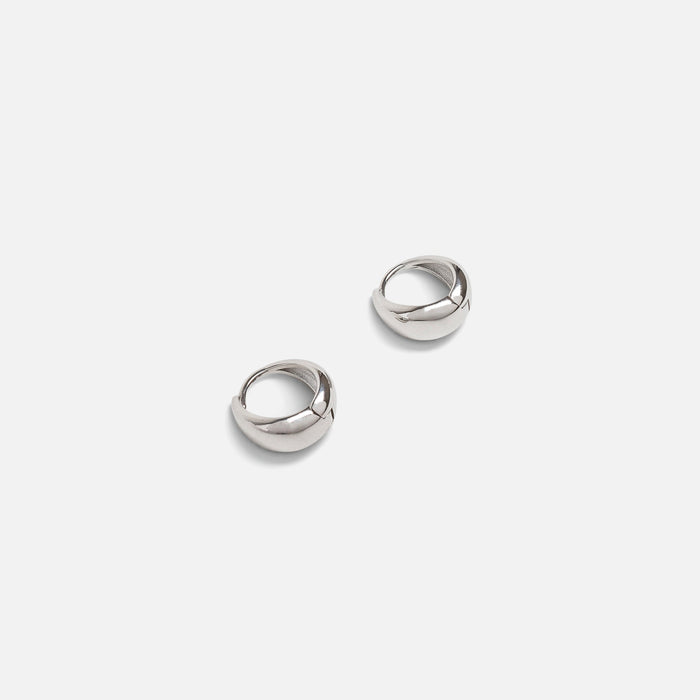 Boucles d'oreilles anneaux argentés à base large en acier inoxydable