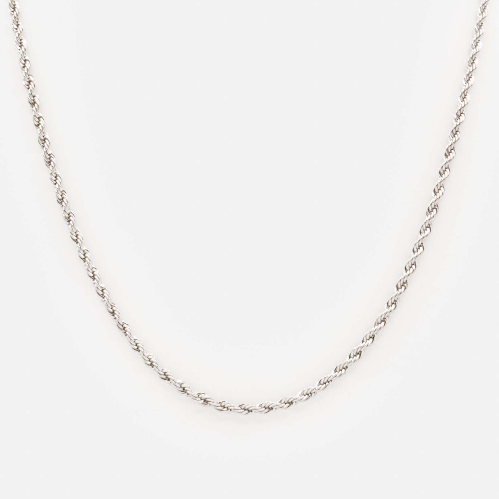 Silvered stainless steel twisted chain