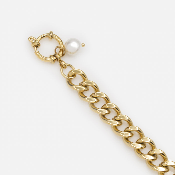 Bracelet doré à larges mailles avec breloque perle en acier inoxydable