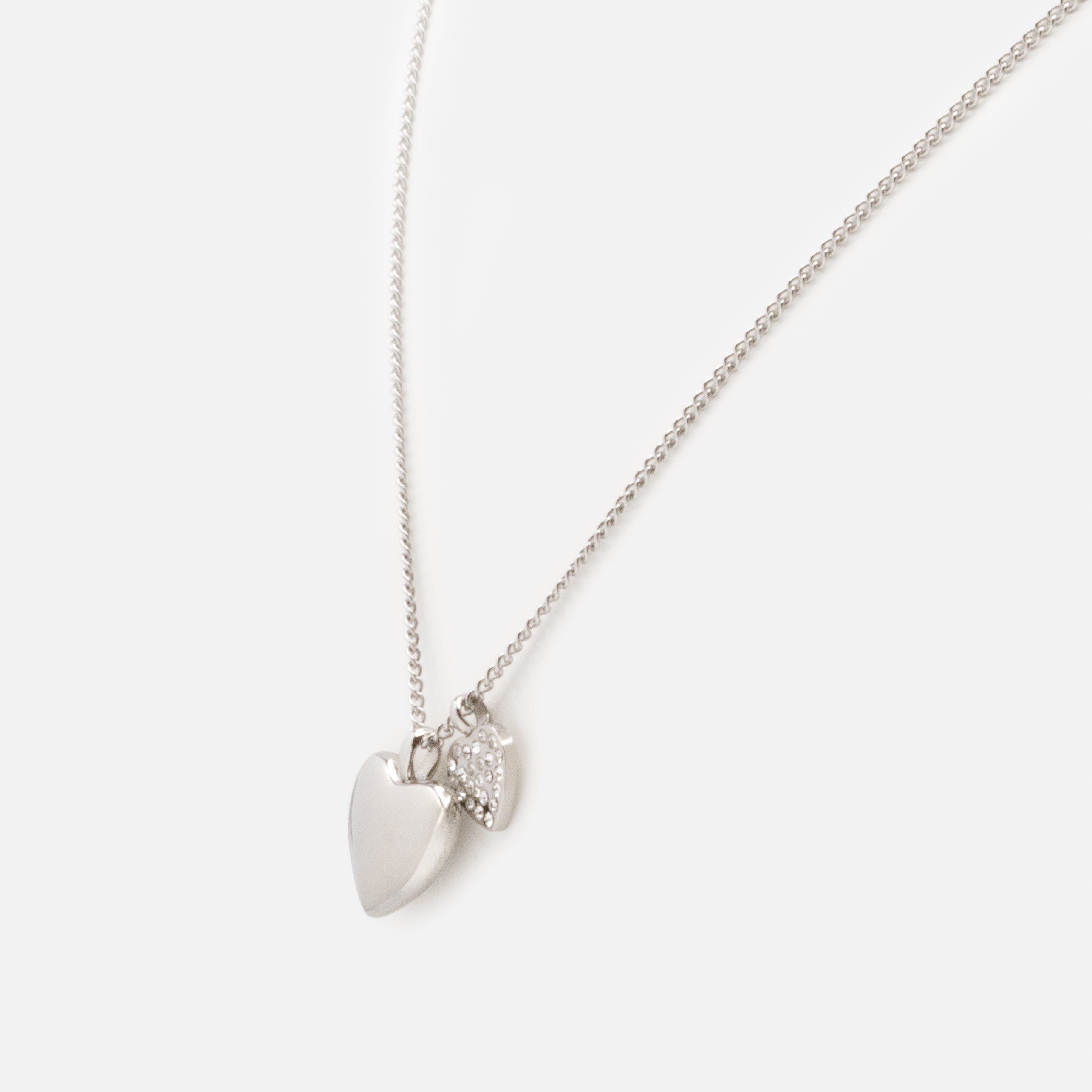 Collier argenté coeurs en duo avec zircons cubiques en acier inoxydable