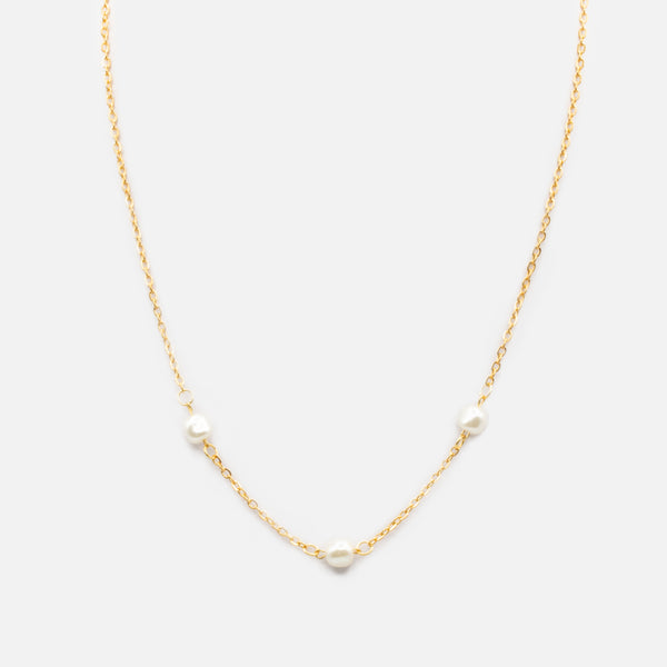 Load image into Gallery viewer, Gold stainless steel chain with pearls
