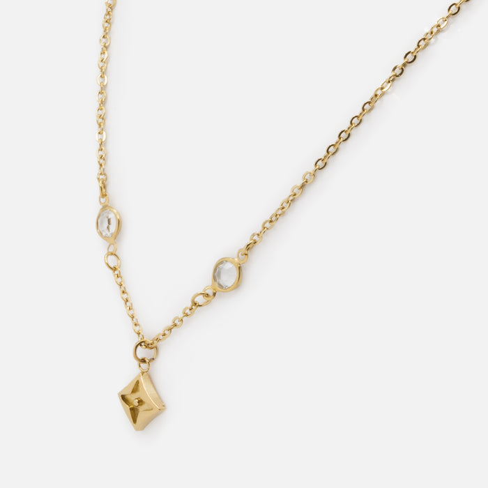 Gold star necklace and long earrings set in stainless steel