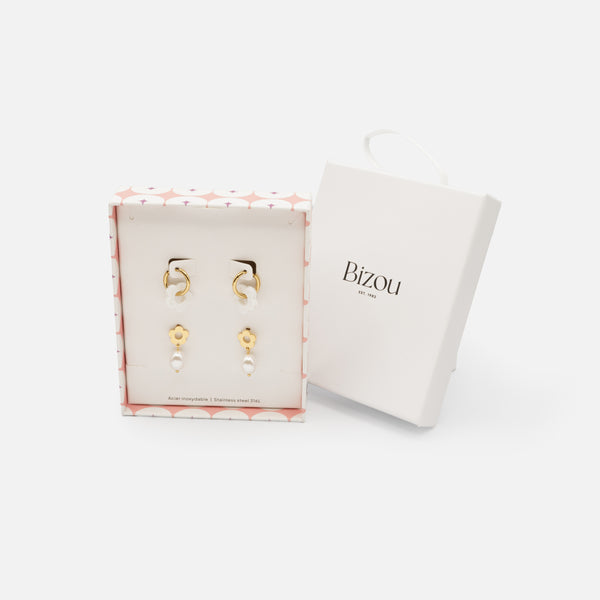 Load image into Gallery viewer, Mini &amp; Me gold earrings set with white flowers and stainless steel pearls
