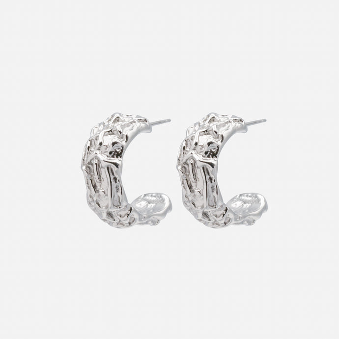 Boucles d'oreilles larges anneaux argentés texturés en acier inoxydable