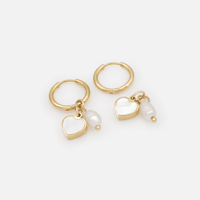 Gold Necklace and Earrings Set with Pearl and Mother-of-Pearl Heart Charms in Stainless Steel