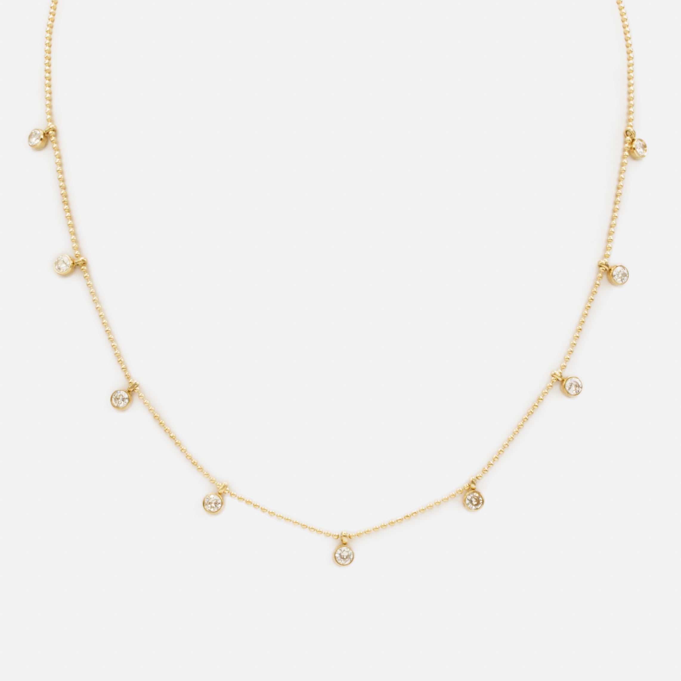 Collier doré avec breloques de zircons cubiques en acier inoxydable