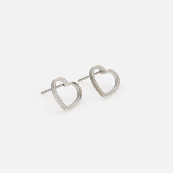 Trio de boucles d'oreilles cœurs noirs et argentés en acier inoxydable