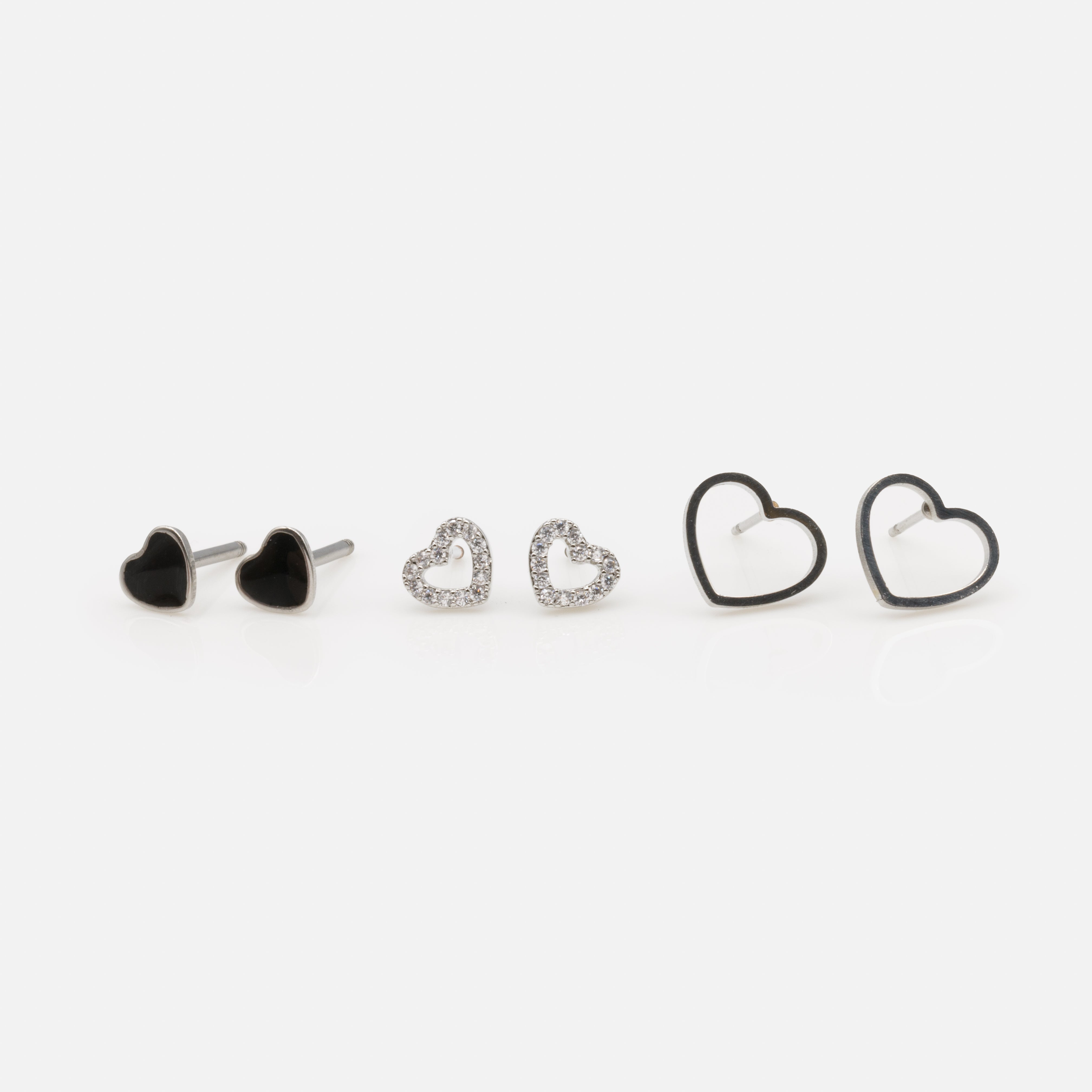 Trio de boucles d'oreilles cœurs noirs et argentés en acier inoxydable