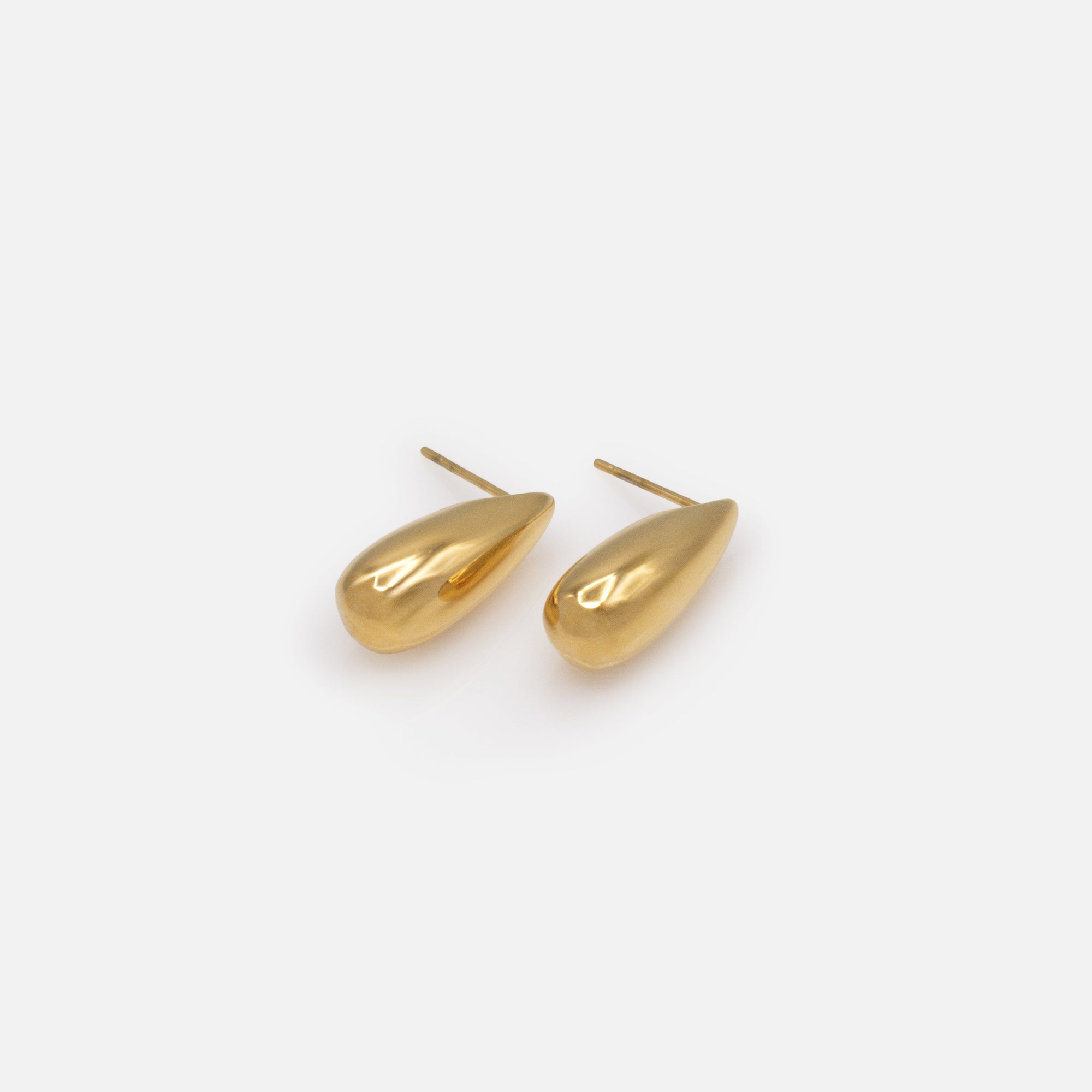 Boucles d'oreilles dorées en forme de goutte en acier inoxydable