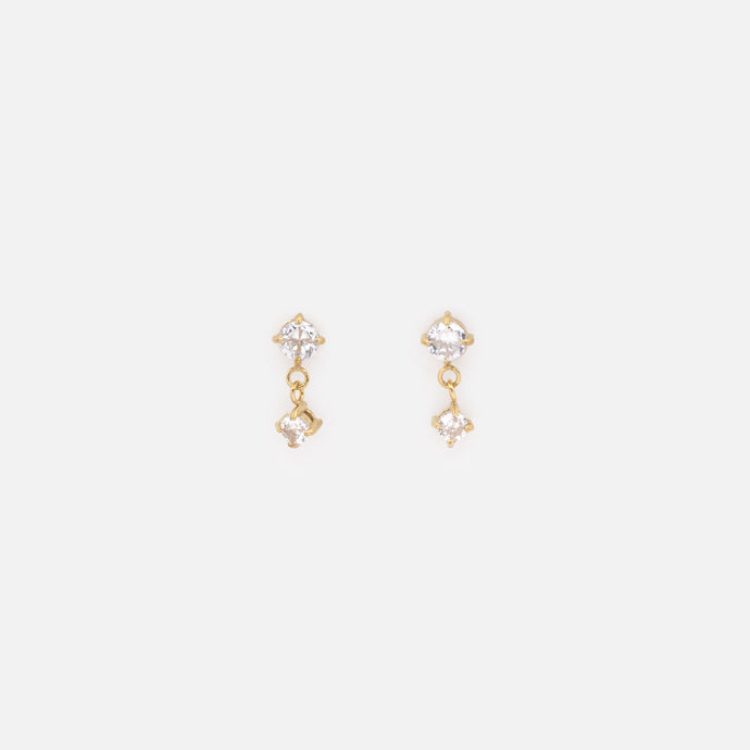 Boucles d'oreilles dorées pendantes en acier inoxydable avec zircons cubiques