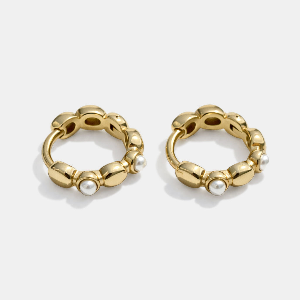 Boucles d'oreilles anneaux dorées en acier inoxydable avec perles