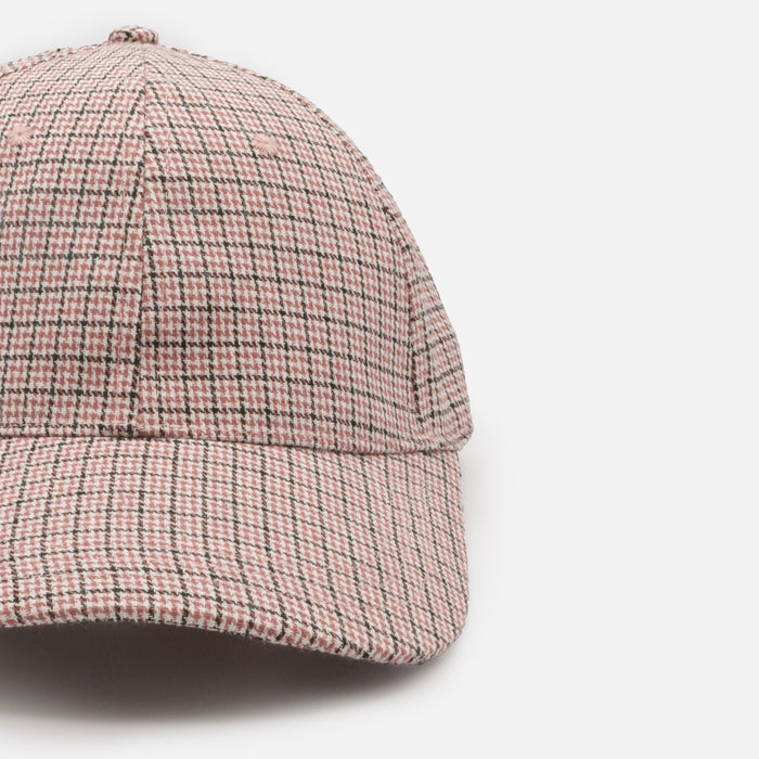 Casquette rose et noire à carreaux