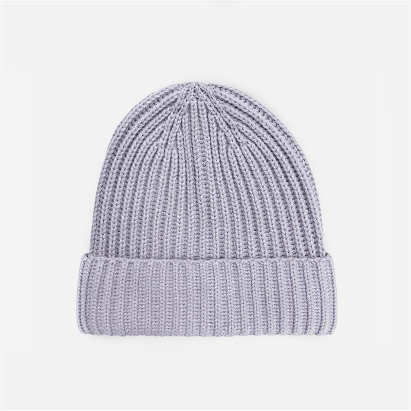 Tuque lilas en tricot