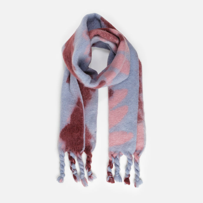 Foulard douillet bleu pâle à motifs abstraits roses et bourgogne