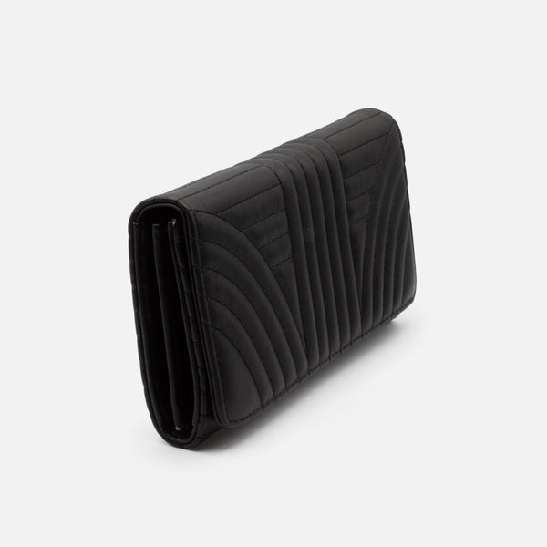 Load image into Gallery viewer, Black quilted wallet with linear patterns

