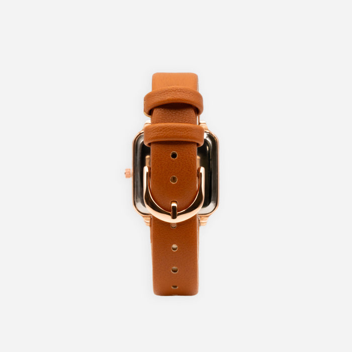 Montre brune avec cadran carrée