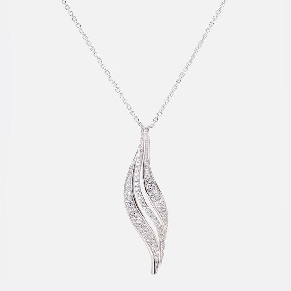 Load image into Gallery viewer, Twist pendant on sterling silver chain
