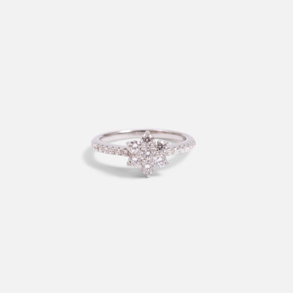 Load image into Gallery viewer, Sterling silver ring and star shaped cubic zirconia stone
