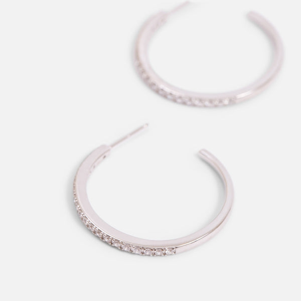 Charger l&#39;image dans la galerie, Boucles d’oreilles anneaux argent sterling avec zircons (30 mm)
