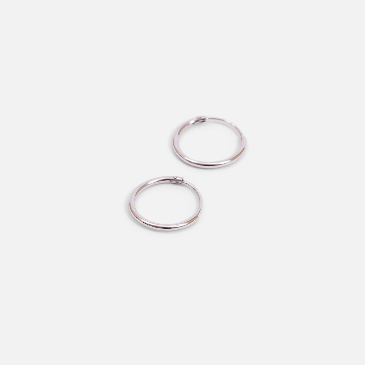 Boucles d’oreilles petites anneaux argent sterling (10 mm)