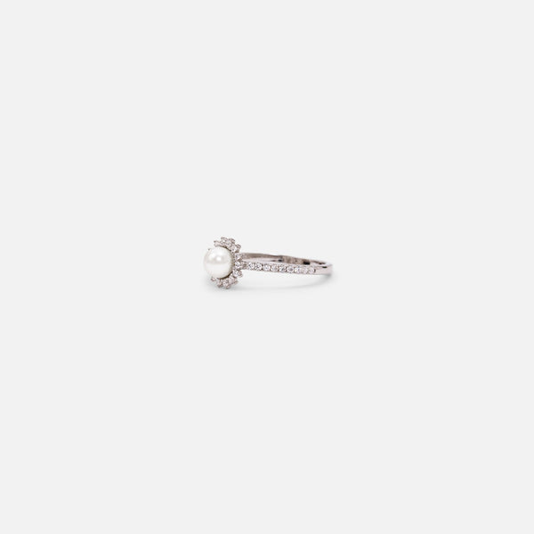 Load image into Gallery viewer, Sterling silver ring with pearl and multiple cubic zirconia
