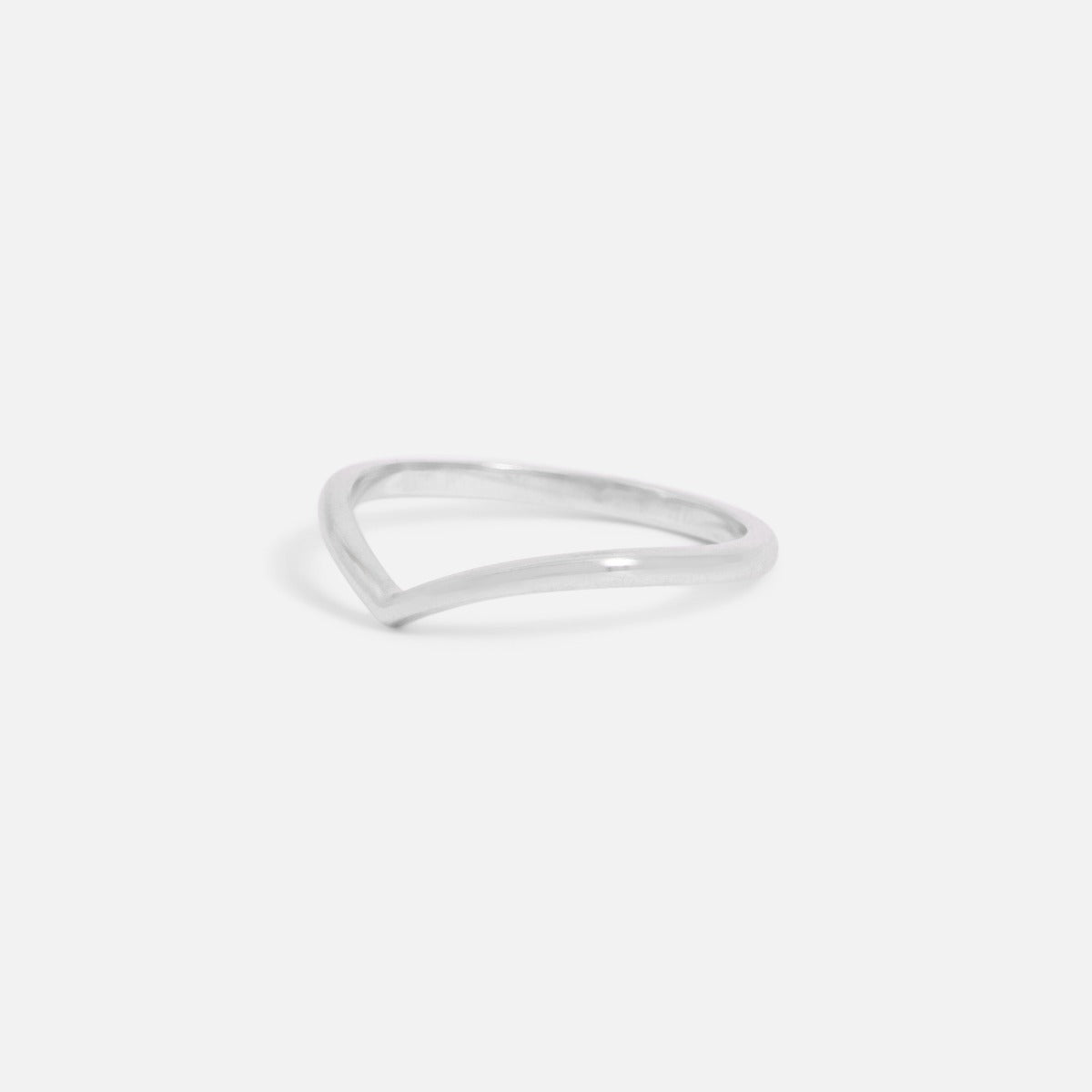 Plain sterling silver v shaped ring 