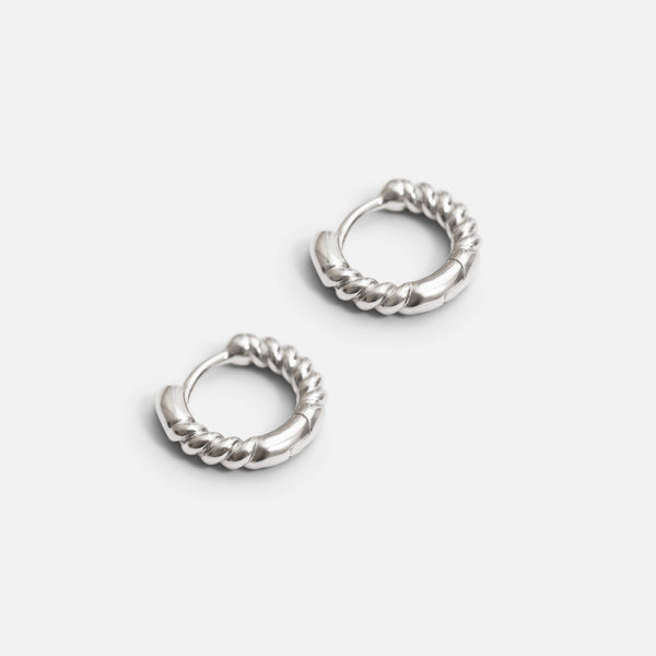 Charger l&#39;image dans la galerie, Boucles d’oreilles anneaux torsadés 10 mm en argent sterling
