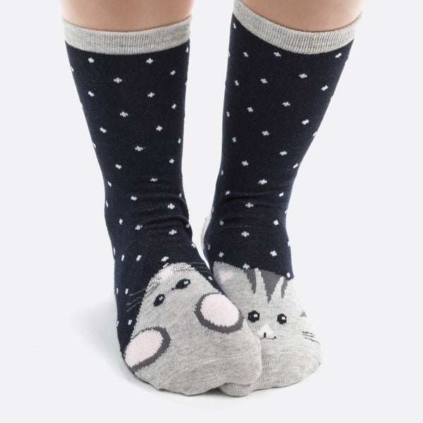 Load image into Gallery viewer, Navy blue socks with cat and mouse print

