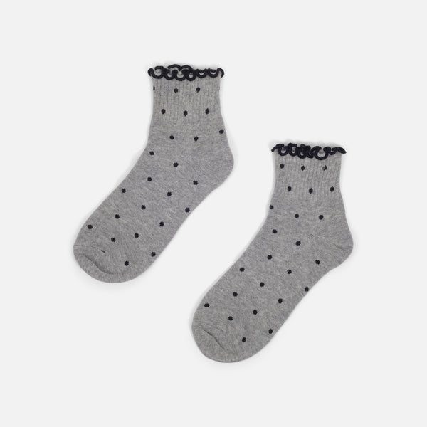 Load image into Gallery viewer, Grey ankle socks with dots and scalloped edge
