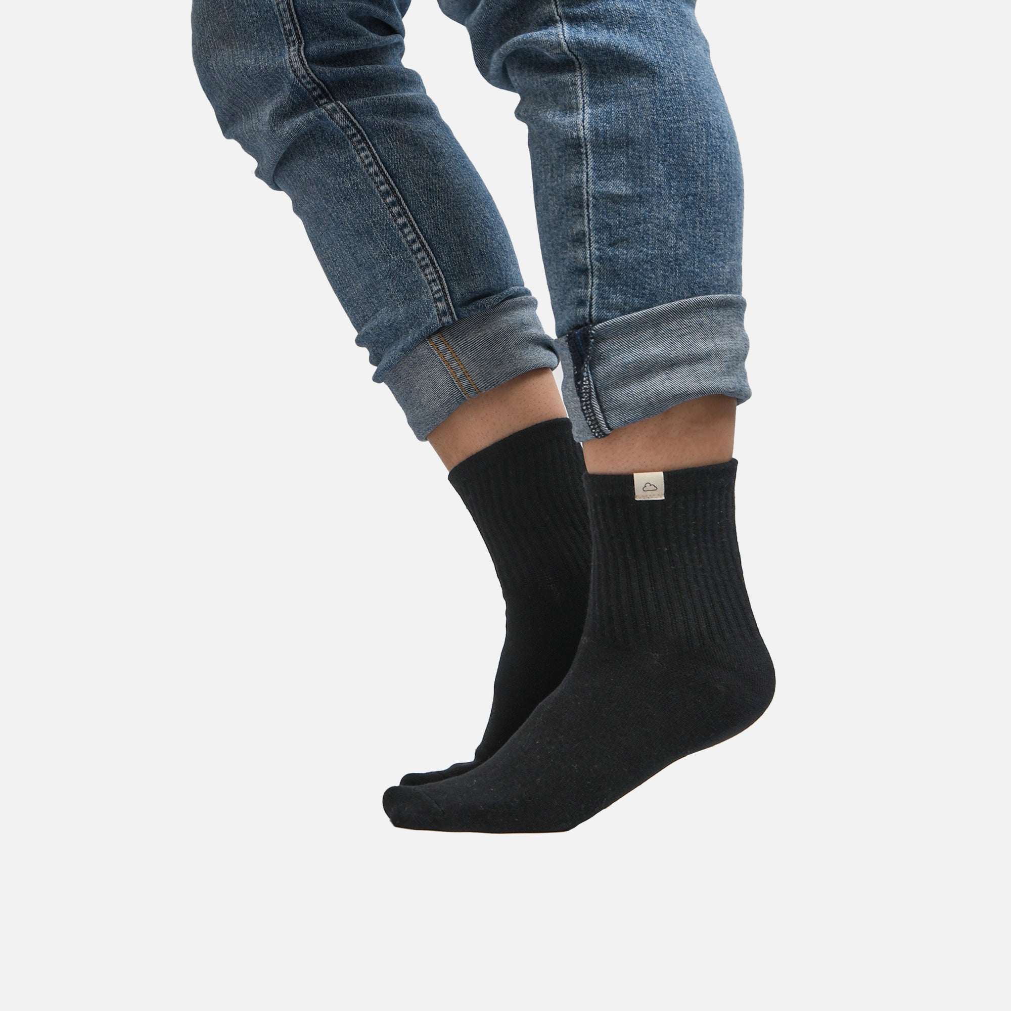 Black ankle socks with cloud label