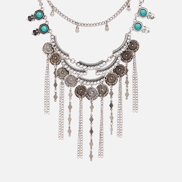 Load image into Gallery viewer, Long silver necklace with several rows 
