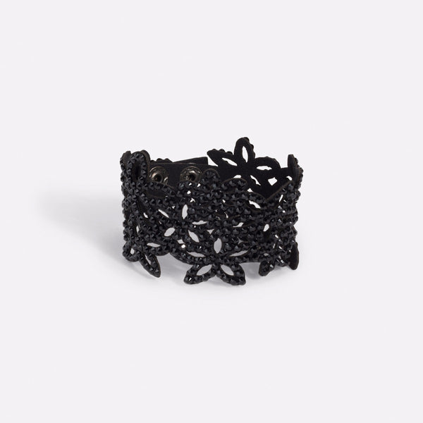 Load image into Gallery viewer, Filigree black bracelet with floral pattern   
