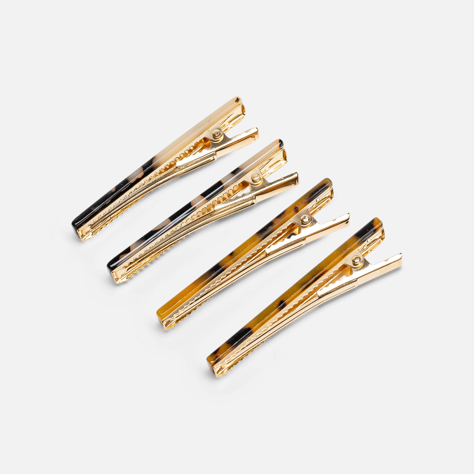 Set of tortoise hair clips