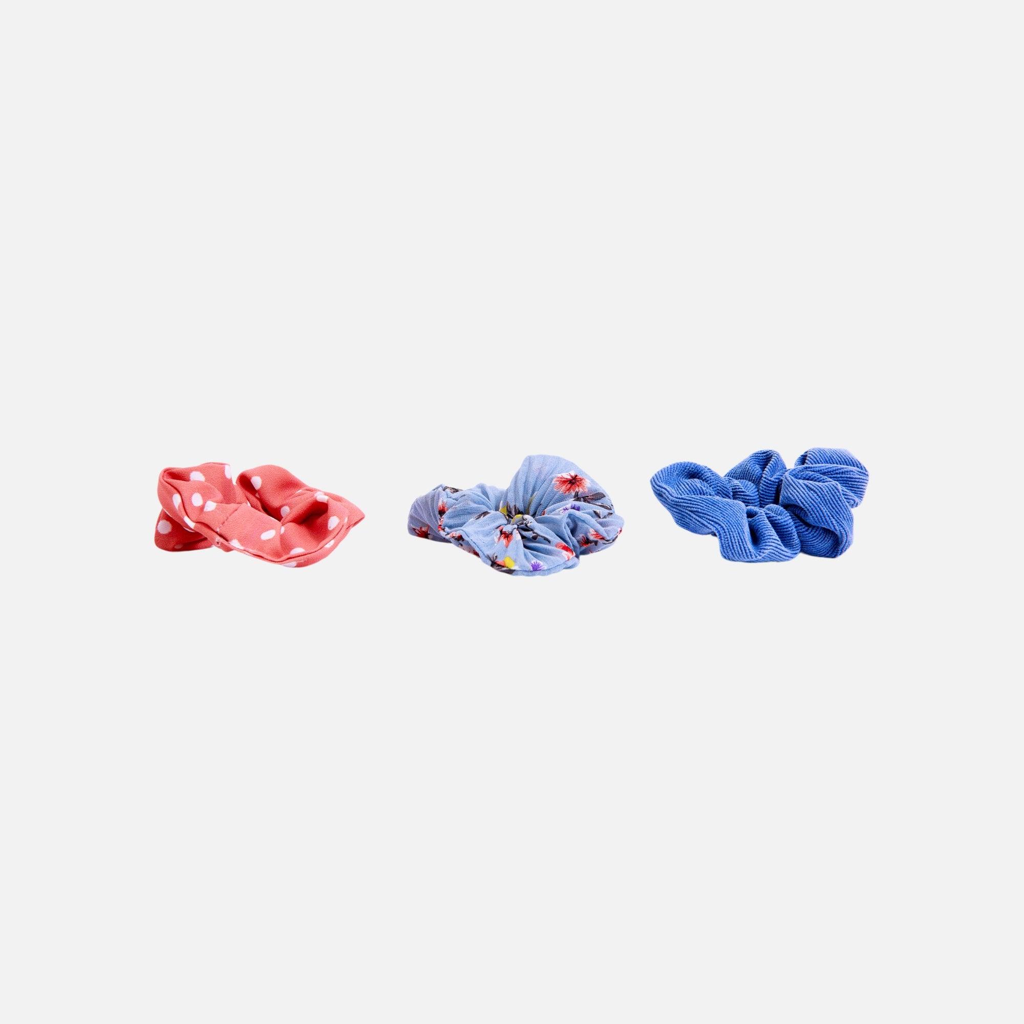 Set of 3 scrunchies, blue, floral print and polka dot print
