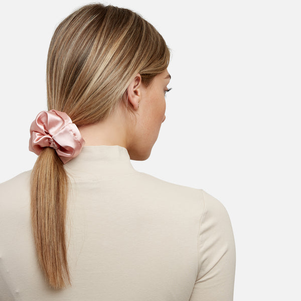 Load image into Gallery viewer, Oversized pink satin scrunchie
