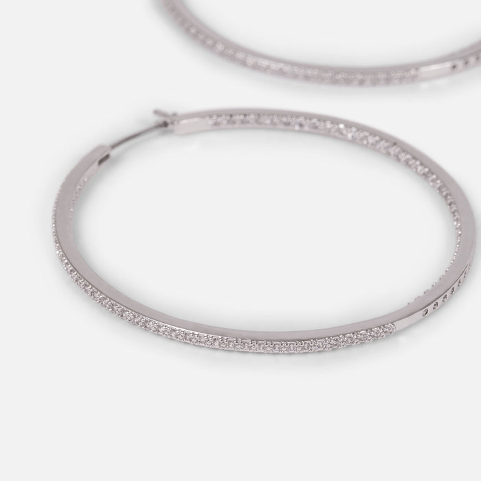 Boucles d'oreilles argentées anneaux avec pierres