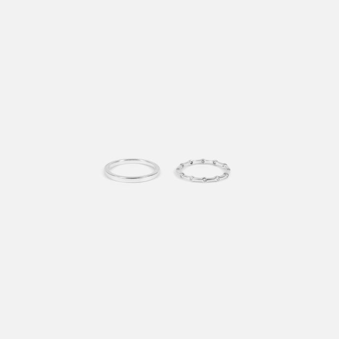 Bague unie et bague avec zircons