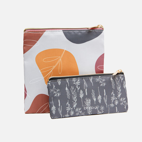 Load image into Gallery viewer, Duo of reusable snack bags with flowers and abstract design
