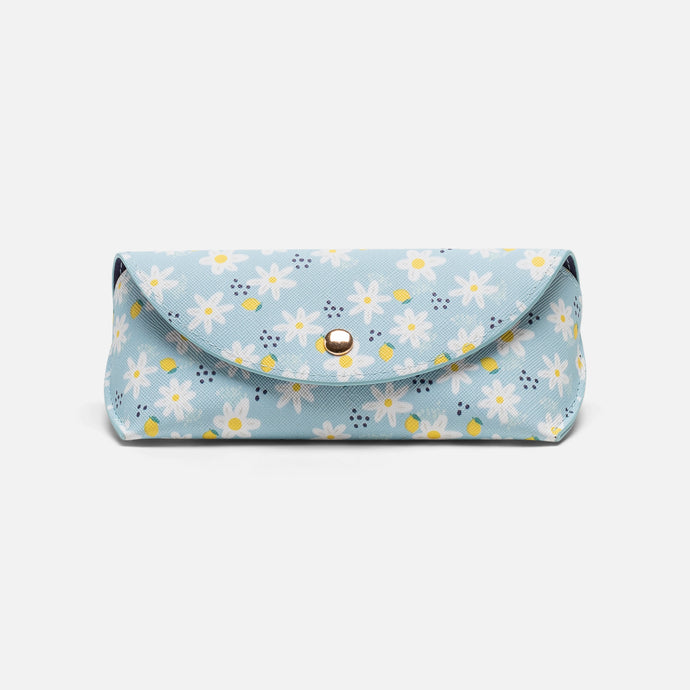 Blue sunglasses case with daisies