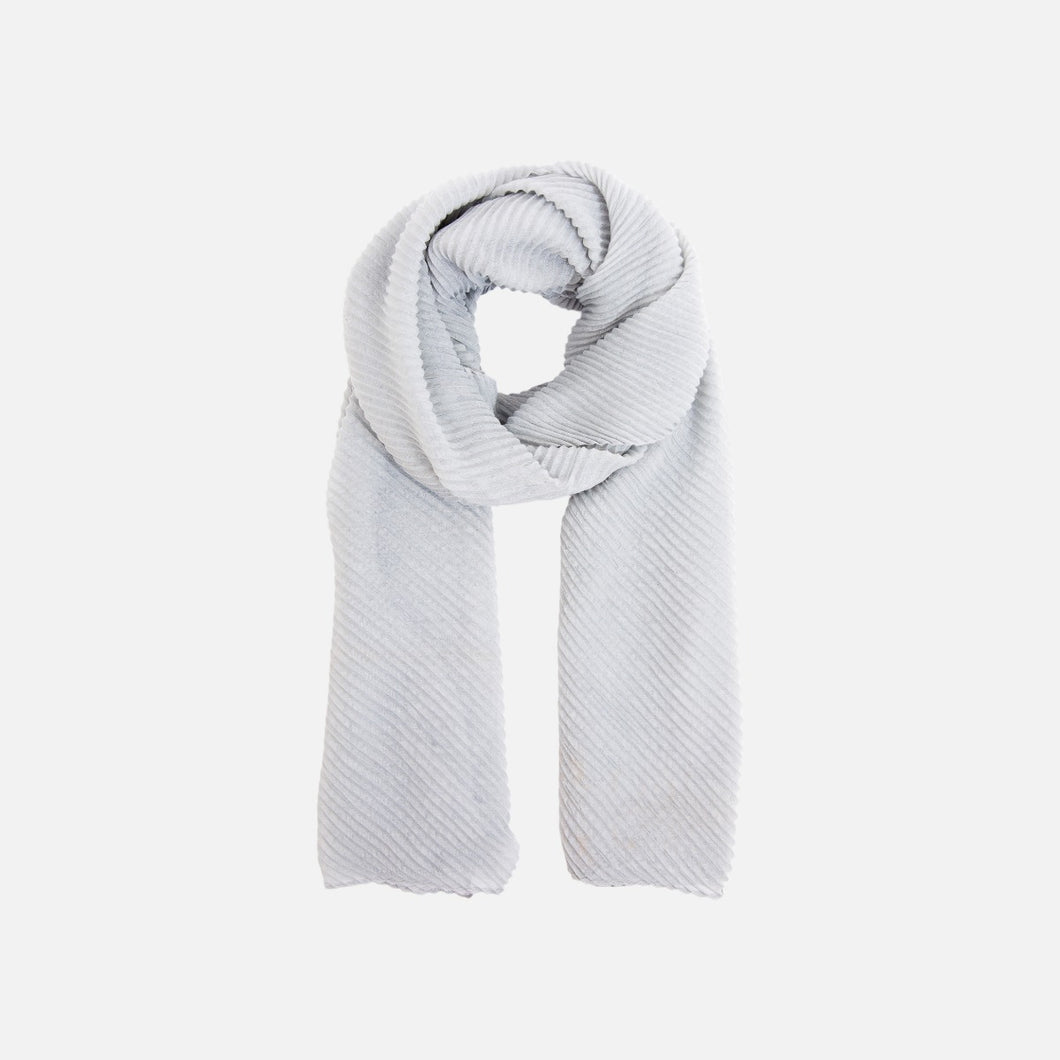 Greenish-blue rectangular scarf with crinkled effect 