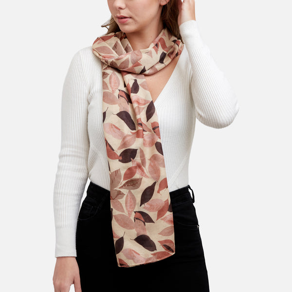 Load image into Gallery viewer, Rectangle scarf with leaves
