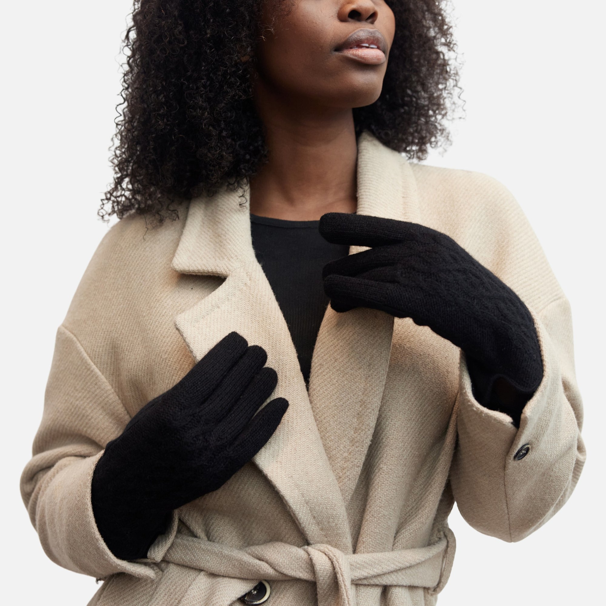 Gants noirs tricot torsadé