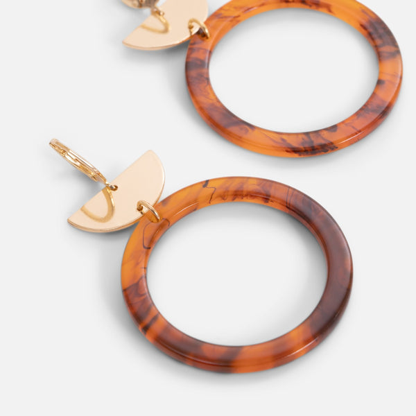 Load image into Gallery viewer, Long golden earrings with tortoise circle 
